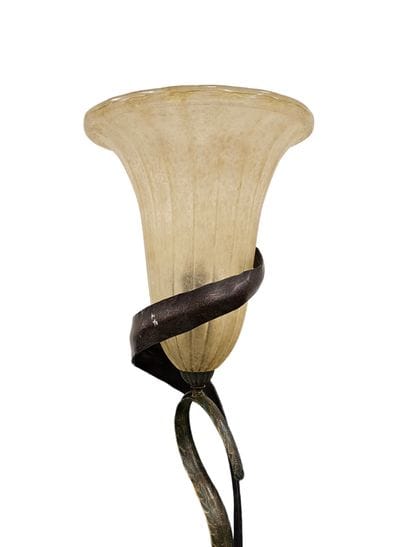 VANDEL Pierre
Metal and glass floor lamp
Missing
Size:...