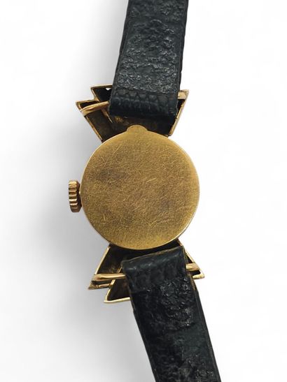 LONCHAMP
Wristwatch, round case in 750° yellow...