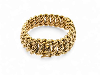BRACELET in American cut 750° yellow gold...