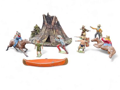QUIRALU
Set of painted aluminium figurines...