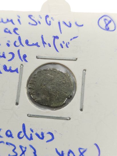 ROMAN EMPIRE
Reunion of seven coins including...