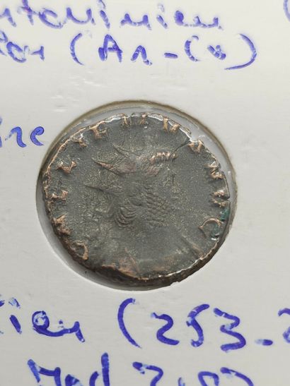 ROMAN EMPIRE
Six Gallian Antoninians (253-268)
Two...
