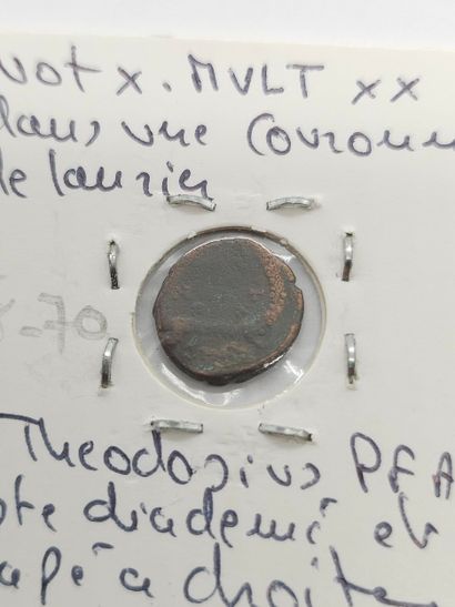 ROMAN EMPIRE
Reunion of nine coins including...