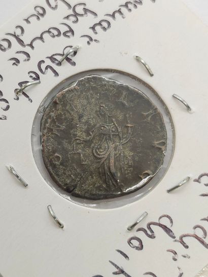 ROMAN EMPIRE
Five Gallian Antoninians (253-268)
Antoninian...