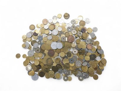 SET OF FRENCH CURRENCIES including many years...