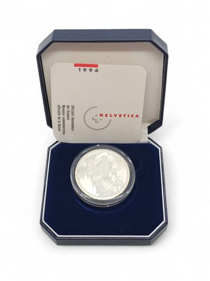 Swiss commemorative coin set in 999° silver...