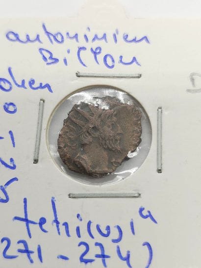 ROMAN EMPIRE
Five Antoninians Tetricus I...