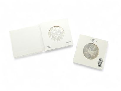 PARIS CURRENCY
PAIX