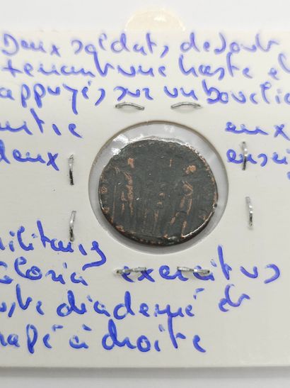 ROMAN EMPIRE
Five Antoninians Tetricus I...