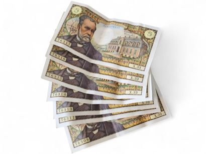 LOT OF BANKNOTES including :
Seven 5-franc...