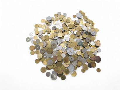 SET OF FRENCH CURRENCIES including many years...