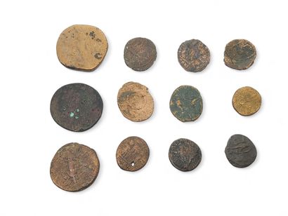 TWENTY-FOUR ROMAN COINS
To identify