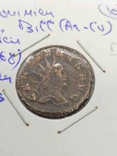 ROMAN EMPIRE
Six Gallian Antoninians (253-268)
Two...