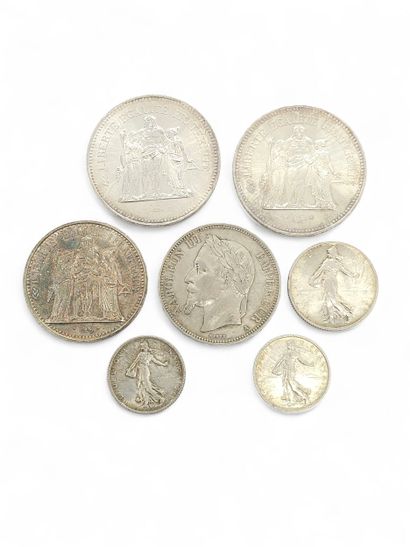 LOT including :
An 1887 championship medal,...