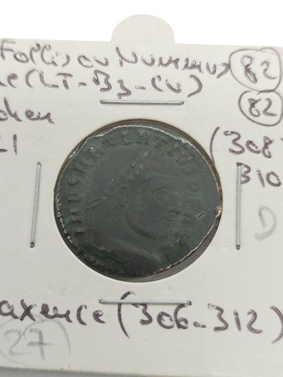 ROMAN EMPIRE
Reunion of two Follis or Nummus...