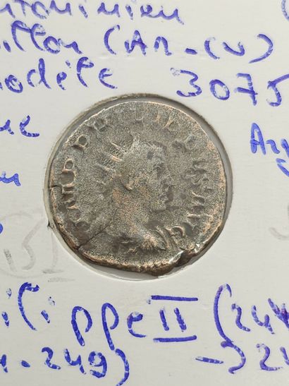 ROMAN EMPIRE
Two Antoninians Philip I the...