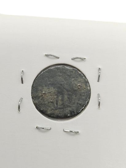 ROMAN EMPIRE
Reunion of nine coins including...
