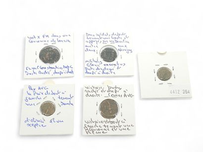 ROMAN EMPIRE
Five Antoninians Tetricus I...