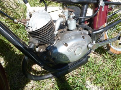 FAVOR (Marque de Clermont Ferrand)
Cyclomoteur...