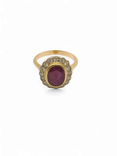BAGUE marguerite en or deux tons 750° ornée...