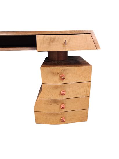 XXth/XXIst century WORK
Olive wood, olive...