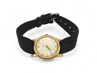 GIRARD PERREGAUX
Round watch case in 750°...