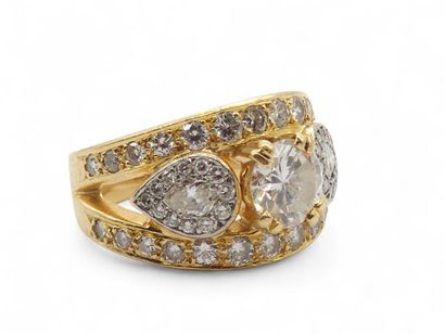 modern french work
RING in 750° yellow gold...