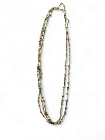 EGYPTE basse époque 
Collier sautoir à cinq...