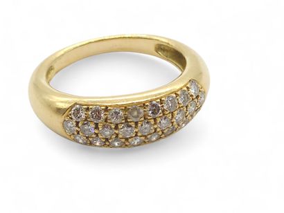 MODERN FRENCH WORK 
Half-set ring in 750°...
