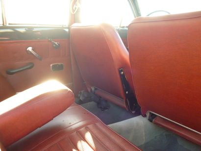 VOLVO AMAZON 
Voiture modèle P120 220 S ,...