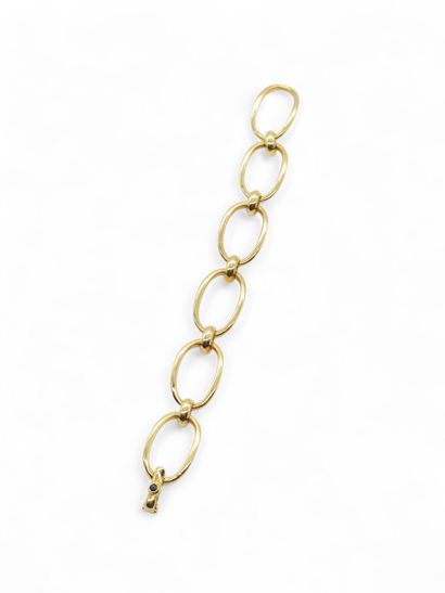 20th century FRENCH WORK
Oval mesh bracelet...