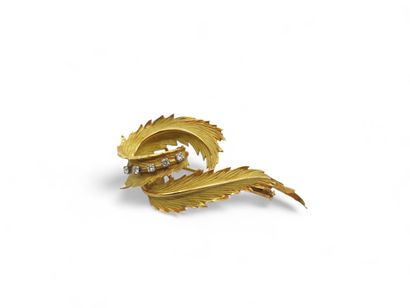 French WORK 1950/1960
Leaf brooch in 750°...