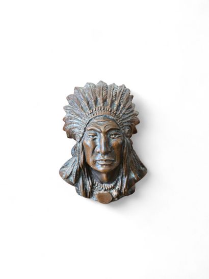 modern school
Native American head