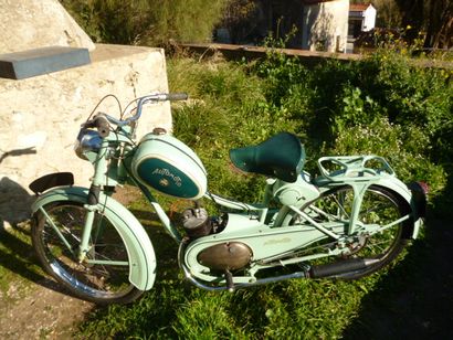 AUTOMOTO (Marque de Saint-Etienne)
Cyclomoteur...