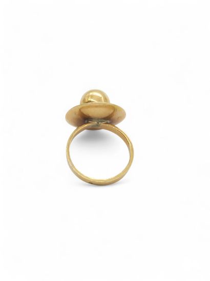 modern foreign work
Ball ring in 750° yellow...