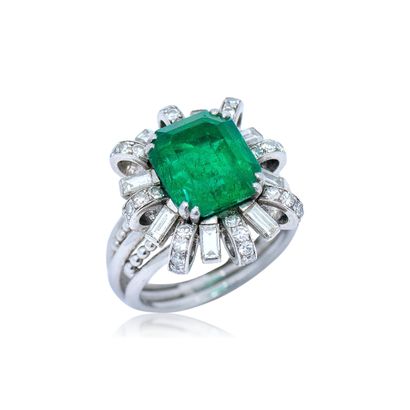 20th century FRENCH WORK 
RING in 950° platinum...