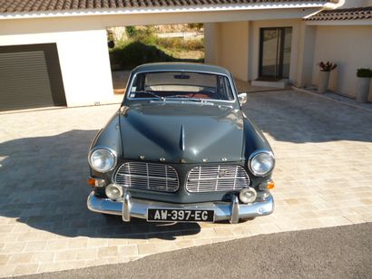 VOLVO AMAZON 
Voiture modèle P120 220 S ,...