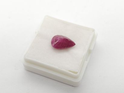 RUBIS purplish red , pear , Tanzania , 3.82...