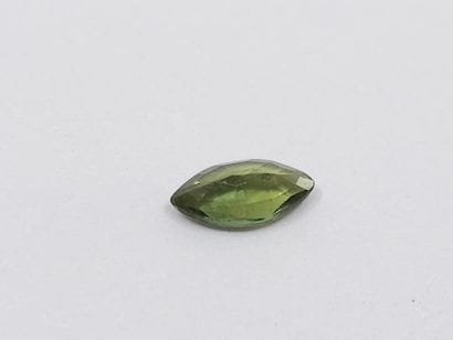 SAPHIR green , marquise , Thailand , 0,46...