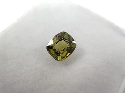 SAPHIR green VVS Australia cushion
Dim: 5mm...