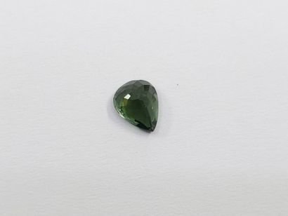 TOURMALINE green , pear , Mozambique , 0,68...