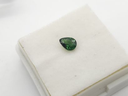 GRENAT tsavorite shocking green , poire ,...