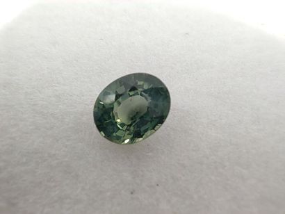 SAPHIRE bluish green VVS Australia oval
Dim:...