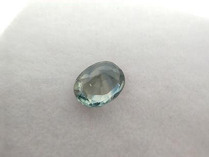 SAPHIR bluish green VS Australia oval
Dim:...
