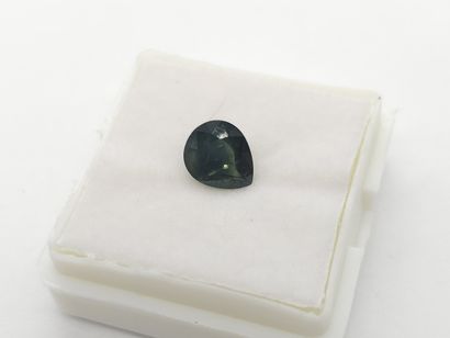 SAPHIRE greenish blue , pear , Australia...
