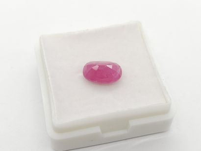 SAPHIRE pink , Oval , Mozambique , 2,18 Carats,...