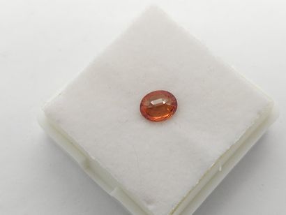 SAPHIR orange , oval , Songea , 0,67 Carats,...