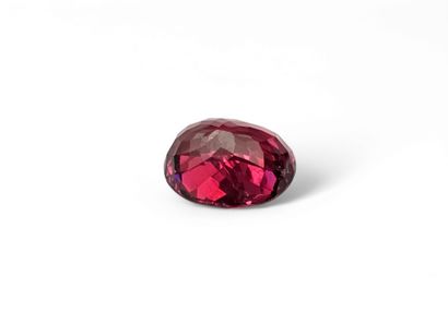 GRENAT purplish pink rhodolite VS Madagascar...