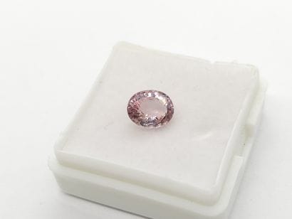 TOURMALINE purplish pink VS , oval , Mozambique...