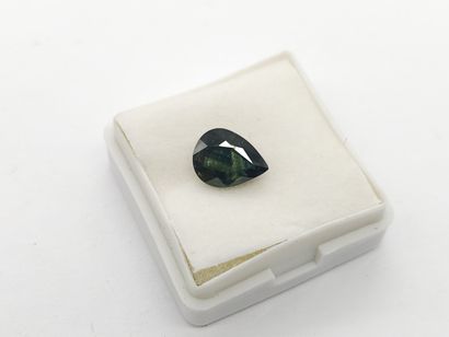 SAPHIR Bluish green , Pear , Thailand , 2,35...